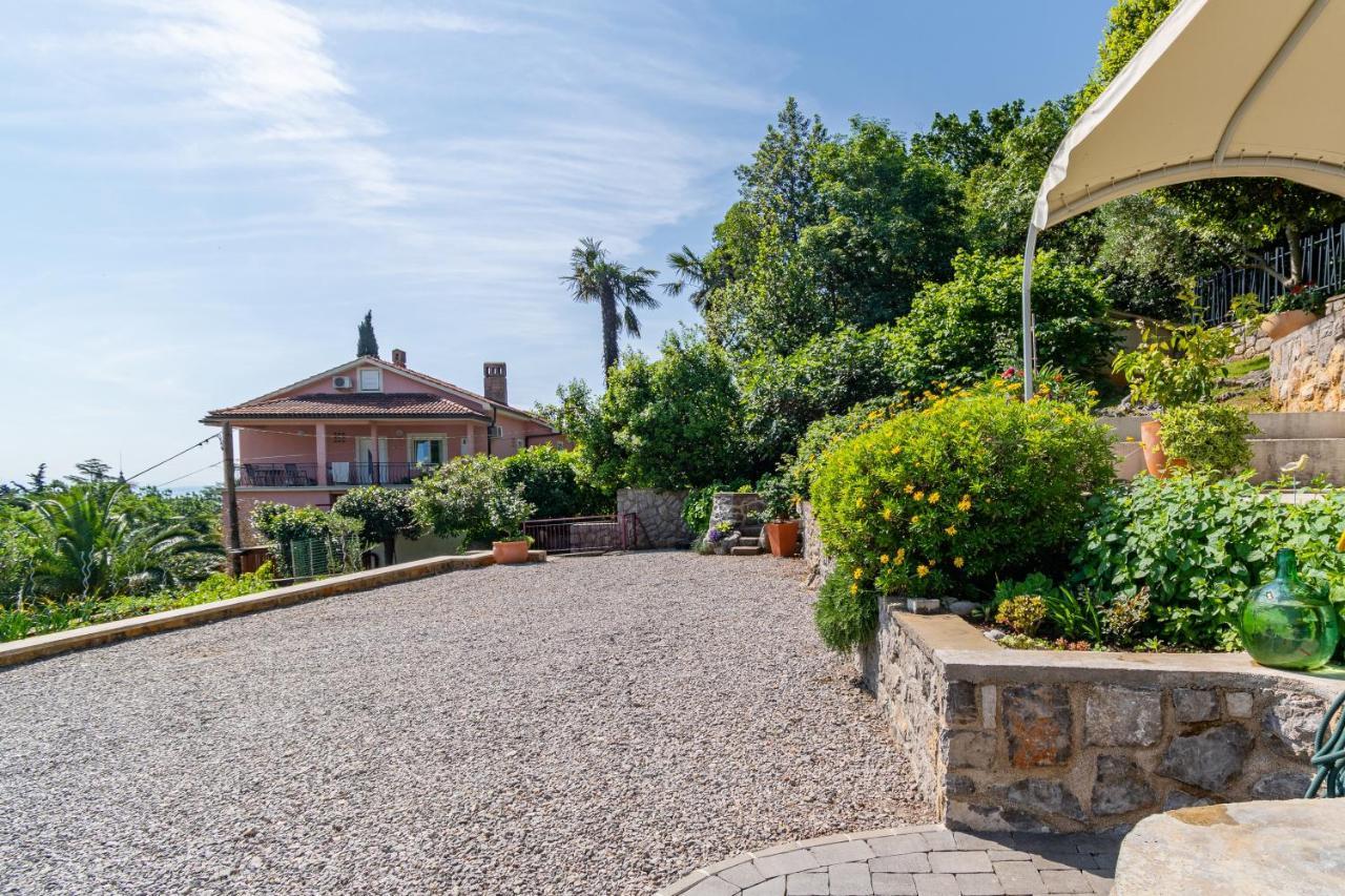 Apartments By The Sea Medveja, Opatija - 7720 Lovran Exterior photo
