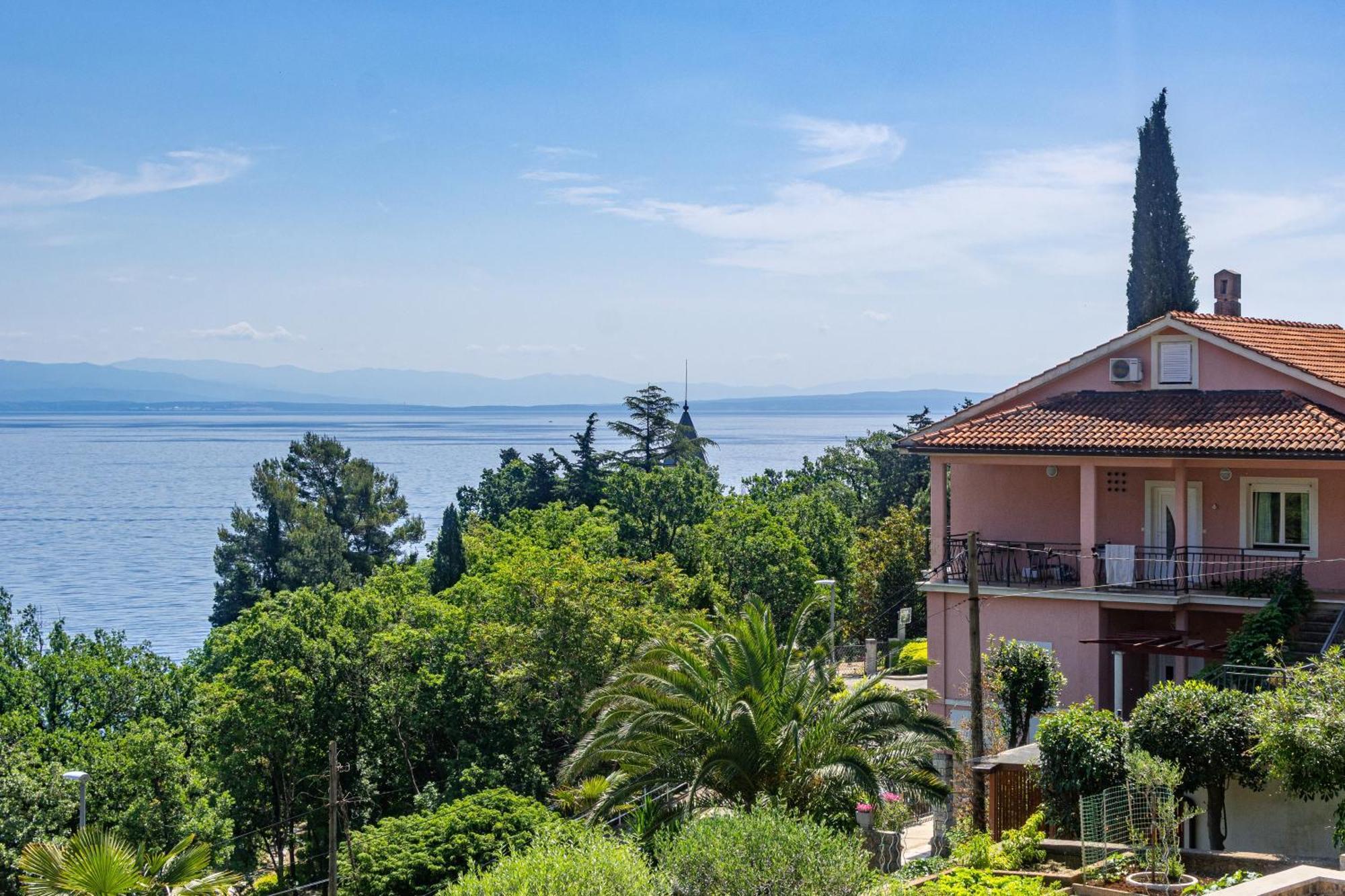 Apartments By The Sea Medveja, Opatija - 7720 Lovran Exterior photo