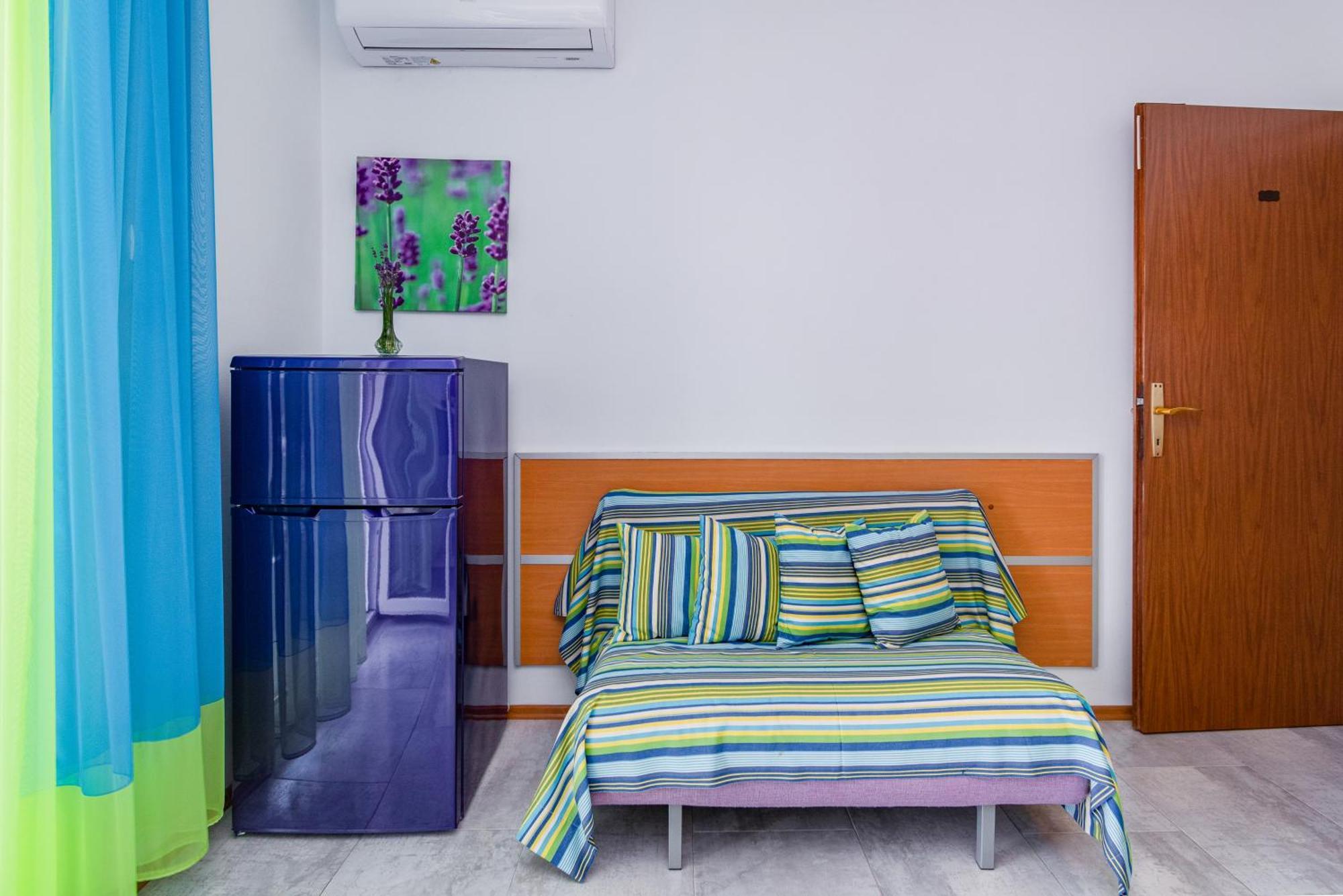 Apartments By The Sea Medveja, Opatija - 7720 Lovran Room photo